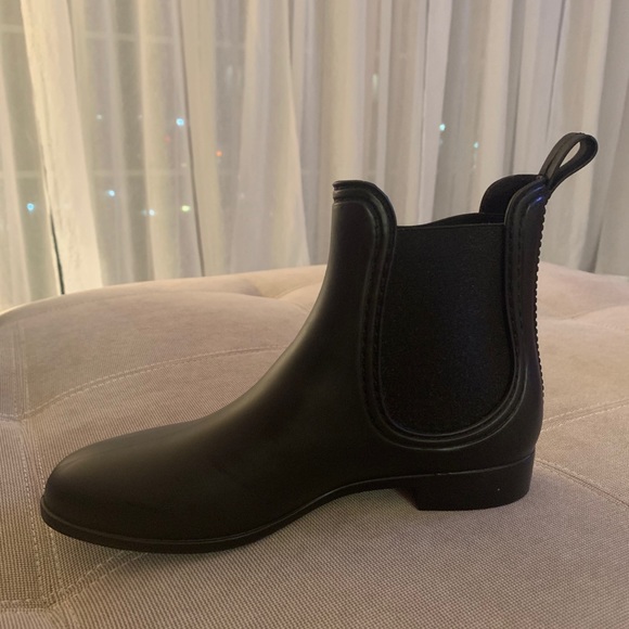 SOLD - Picture 3 of 5